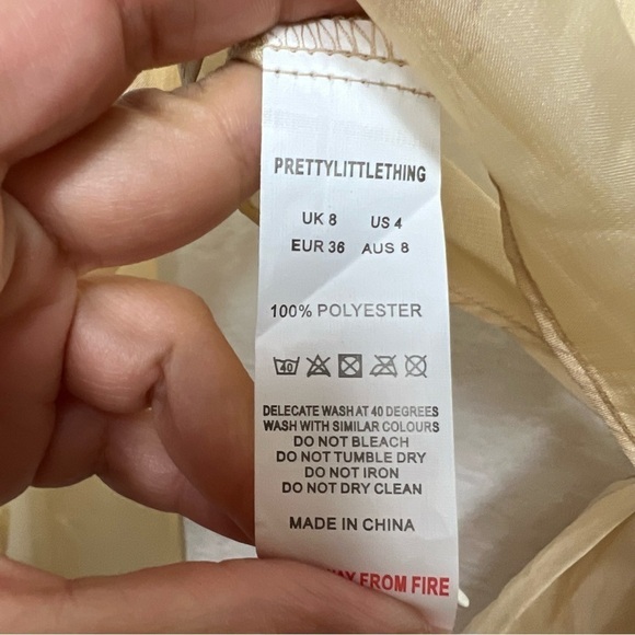 PRETTYLITTLETHING Organza Sheer Tie Front Blouse - Picture 6 of 8